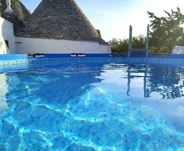 아파트호텔 Trullo La Chicca Della Valle 4*