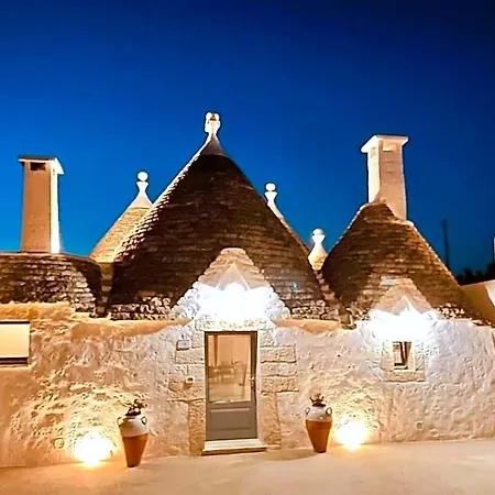 Trullo La Chicca Della Valle Apartmanhotel 4*