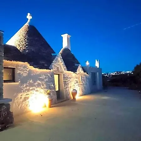 Trullo La Chicca Della Valle 4*