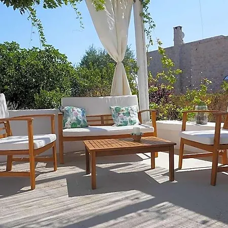 Apartmanhotel Trullo La Chicca Della Valle 4*