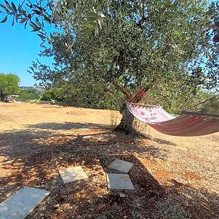 Hotel apartamentowy Trullo La Chicca Della Valle 4*